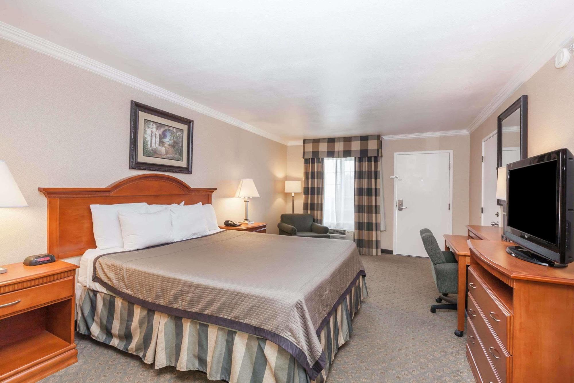 Travelodge By Wyndham Sylmar Ca San Fernando Extérieur photo